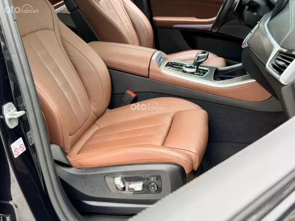 BMW X5 2024 - Xe up body cả trước cảng sau, đôi pô kép, bậc lên xuống,