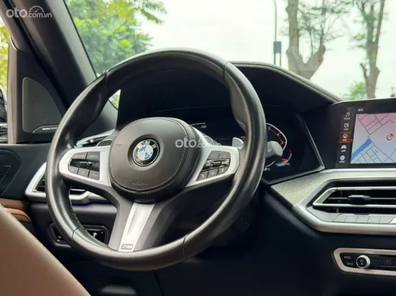 BMW X5 2024 - Xe up body cả trước cảng sau, đôi pô kép, bậc lên xuống,