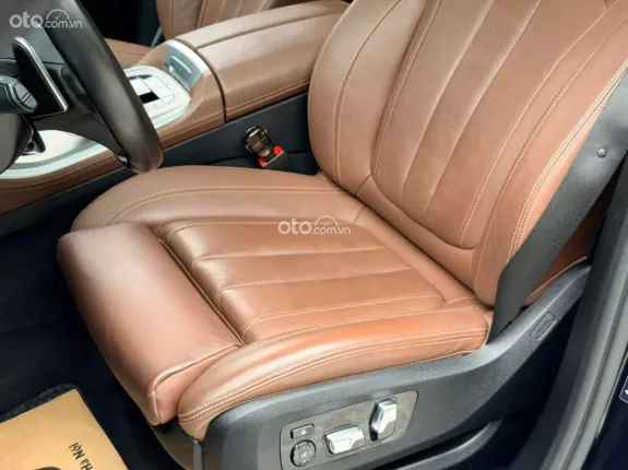 BMW X5 2024 - Xe up body cả trước cảng sau, đôi pô kép, bậc lên xuống,
