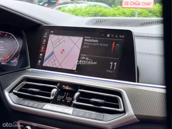 BMW X5 2024 - Xe up body cả trước cảng sau, đôi pô kép, bậc lên xuống,