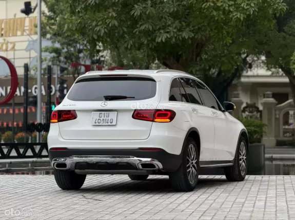 Mercedes-Benz GLC 200 V1 2022 - Giá tốt cạnh tranh cho chủ nhiệt tình