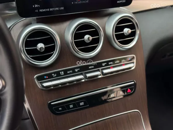 Mercedes-Benz GLC 200 V1 2022 - Giá tốt cạnh tranh cho chủ nhiệt tình