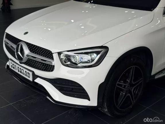 Mercedes-Benz GLC 300 4Matic V1 2022 - Bảo dưỡng full lịch sử hãng