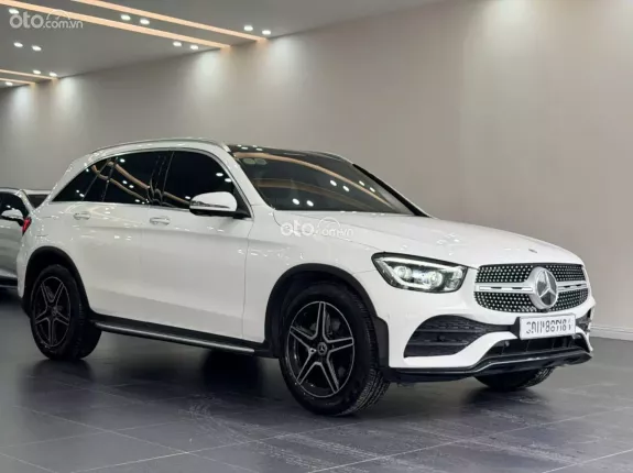 Mercedes-Benz GLC 300 4Matic V1 2022 - Bảo dưỡng full lịch sử hãng