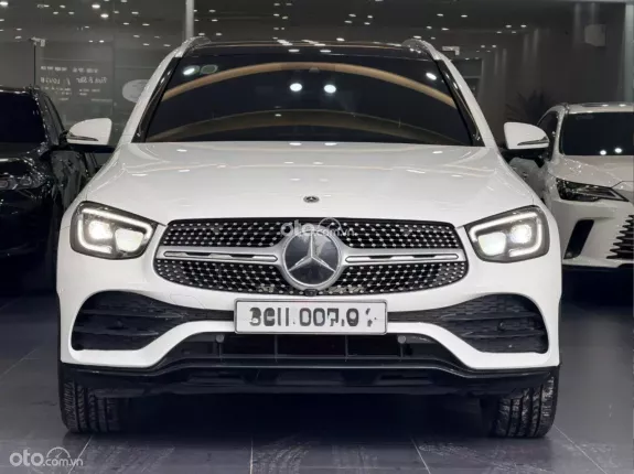 Mercedes-Benz GLC 300 4Matic V1 2022 - Bảo dưỡng full lịch sử hãng