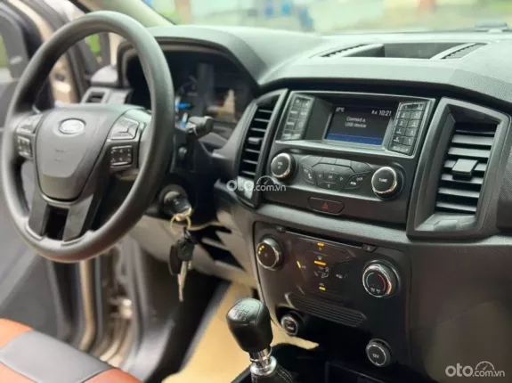 Ford Ranger XLS 2.2 4x2 MT 2019 - BÁN TẢI SỐ SÀN_XE ĐẸP_CHÍNH HÃNG