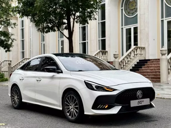 MG 5 1.5L Luxury 2023 - Giá rẻ cần bán gấp