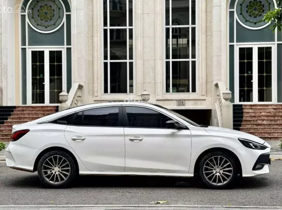 MG 5 1.5L Luxury 2023 - Giá rẻ cần bán gấp