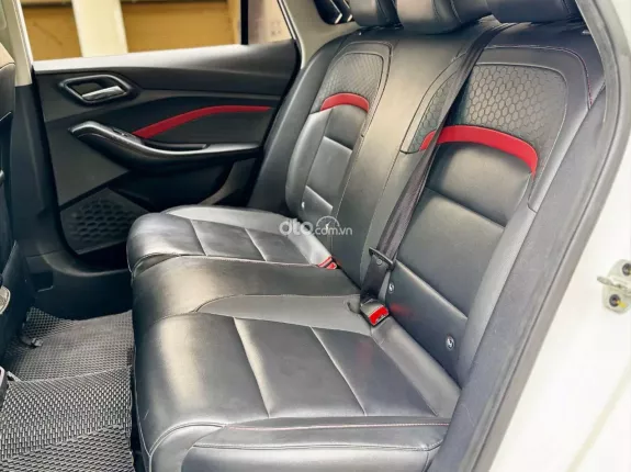 MG 5 1.5L Luxury 2023 - Giá rẻ cần bán gấp