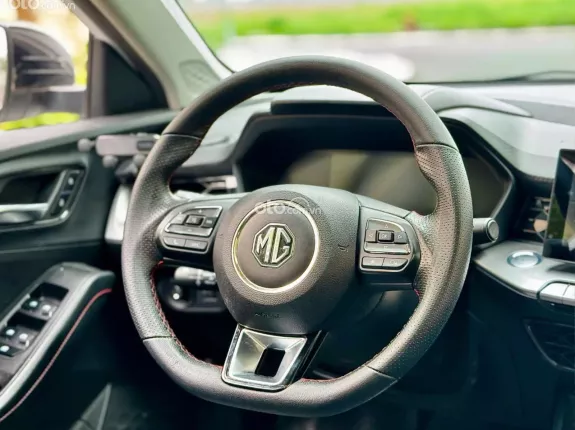 MG 5 1.5L Luxury 2023 - Giá rẻ cần bán gấp