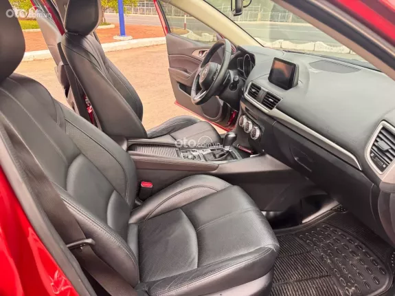 Mazda 3 1.5L Sedan 2017 - Xe nhà sữ dụng còn đẹp