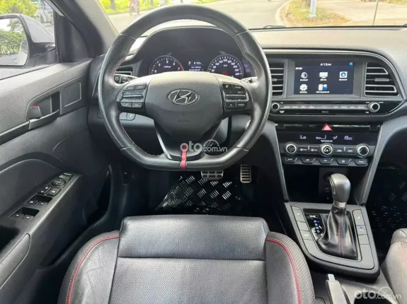 Hyundai Elantra Sport 1.6 2019 - Turbo