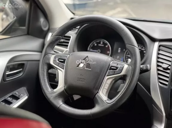 Mitsubishi Pajero Sport D 4x2 AT 2019 - Alo em Đệ giá tốt nhất 0982.925.112