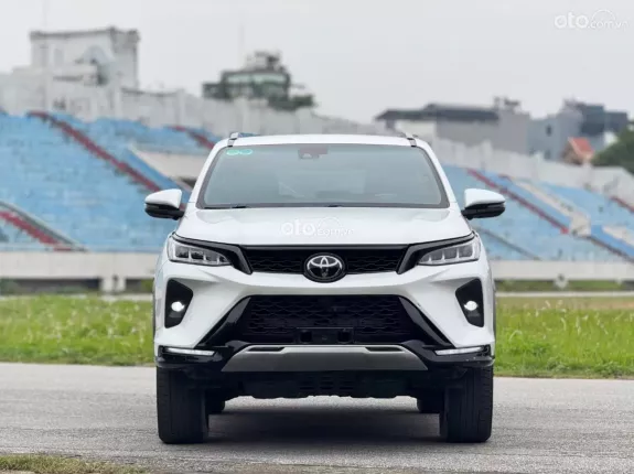 Toyota Fortuner 2.8 AT 4x4 Legender 2022 - Alo em Đệ giá tốt hơn 0982.925.112