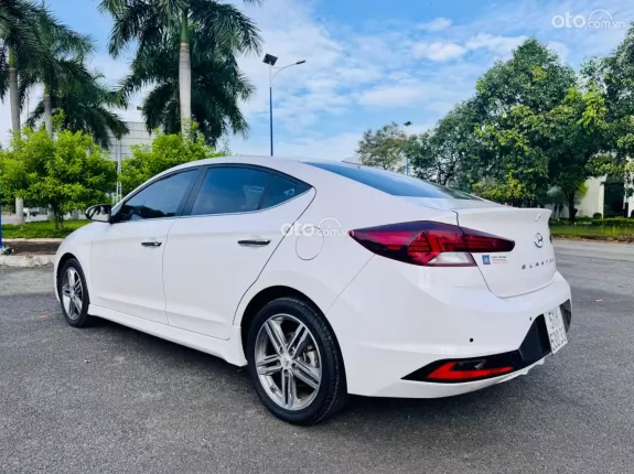 Hyundai Elantra Sport 1.6 2019 - Turbo