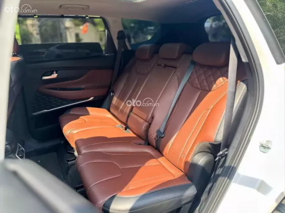 Hyundai Santa Fe 2.2 Dầu Cao cấp 2023 - Xe đẹp cam kết đầy đủ