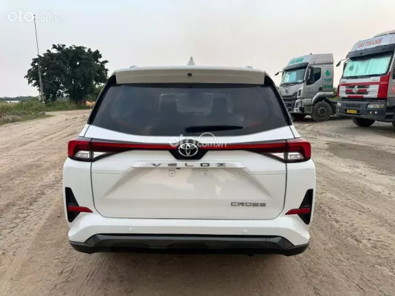 Toyota Veloz Cross 1.5 CVT TOP 2023 - Hỗ trợ trả góp 80%, xe đăng ký 2024
