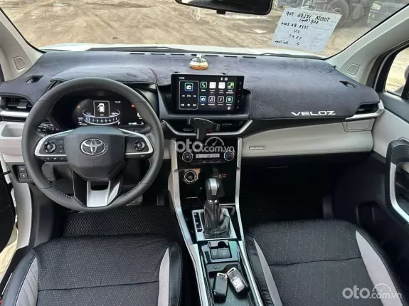 Toyota Veloz Cross 1.5 CVT TOP 2023 - Hỗ trợ trả góp 80%, xe đăng ký 2024