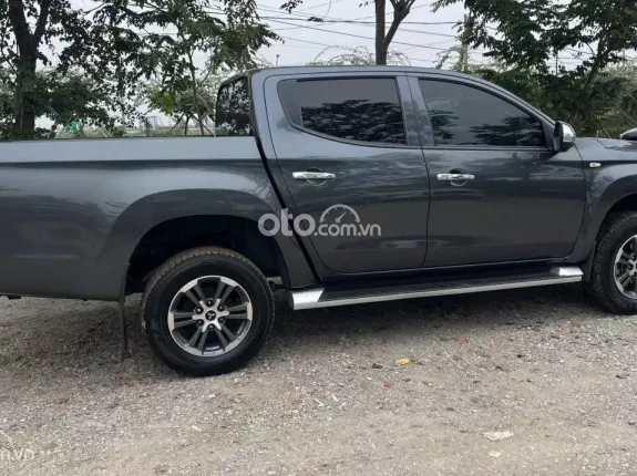 Mitsubishi Triton 4×2 AT 2021 - Xe gia đình, 1 chủ cực giữ gìn