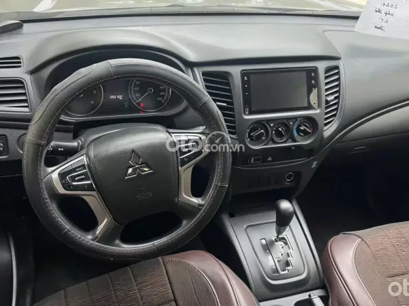 Mitsubishi Triton 4×2 AT 2021 - Xe gia đình, 1 chủ cực giữ gìn