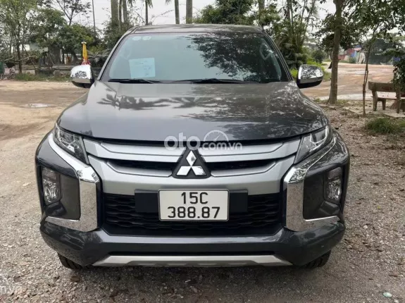 Mitsubishi Triton 4×2 AT 2021 - Xe gia đình, 1 chủ cực giữ gìn