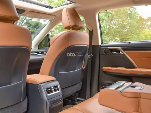 Lexus RX 300 T 2022 - Xe một chủ mua mới từ đầu mới thay nhớt chính hãng được 2 lần