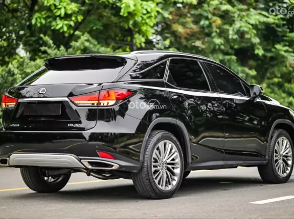Lexus RX 300 T 2022 - Xe một chủ mua mới từ đầu mới thay nhớt chính hãng được 2 lần