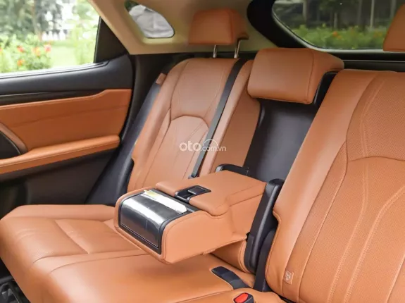 Lexus RX 300 T 2022 - Xe một chủ mua mới từ đầu mới thay nhớt chính hãng được 2 lần