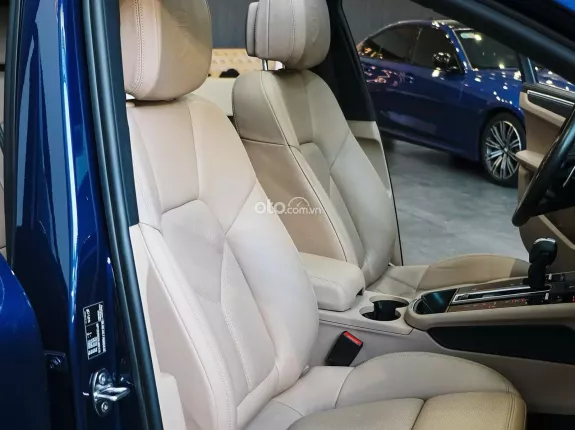Porsche Macan 2.0 2022 - Một chủ mua mới từ đầu, còn bảo dưỡng miễn phí 4 năm kể từ ngày mua