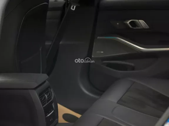 BMW 330i M Sport 2021 - Xe bảo dưỡng đầy đủ, bao check thoải mái