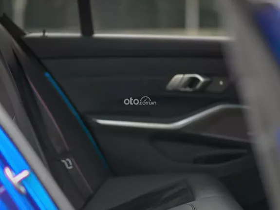 BMW 330i M Sport 2021 - Xe bảo dưỡng đầy đủ, bao check thoải mái