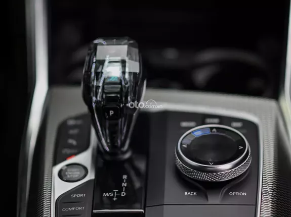BMW 330i M Sport 2021 - Xe bảo dưỡng đầy đủ, bao check thoải mái
