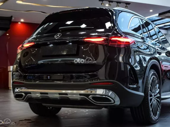 Mercedes-Benz GLC 300 4Matic 2023 - Xe còn bảo hành chính hãng tới hết 2026