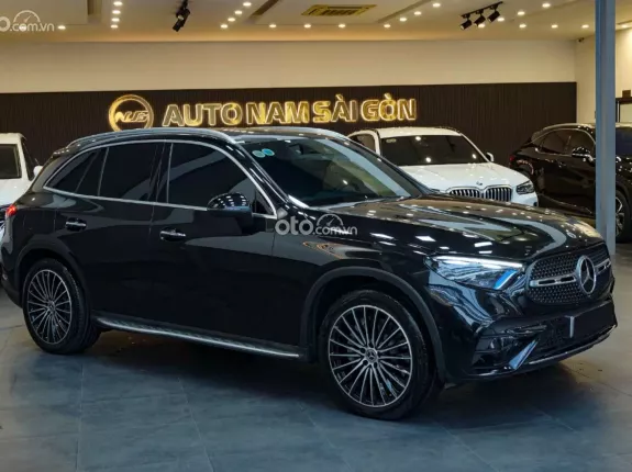 Mercedes-Benz GLC 300 4Matic 2023 - Xe còn bảo hành chính hãng tới hết 2026