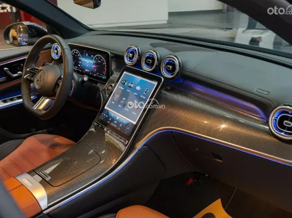 Mercedes-Benz GLC 300 4Matic 2023 - Xe còn bảo hành chính hãng tới hết 2026