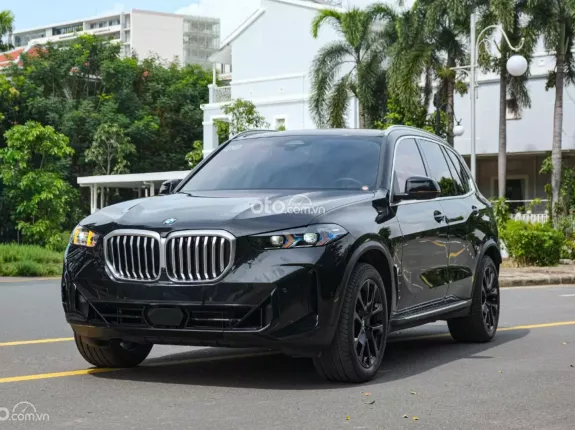 BMW X5 xDrive40i xLine 2023 - Xe công ty có xuất hóa đơn đầy đủ