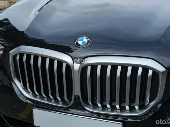 BMW X5 xDrive40i xLine 2023 - Xe công ty có xuất hóa đơn đầy đủ