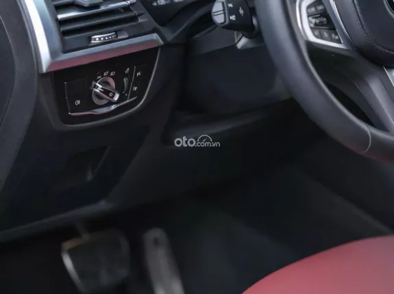 BMW X3 sDrive20i Msport 2022 - Giá hời duy nhất sẵn 1 em còn bảo hành chính hãng