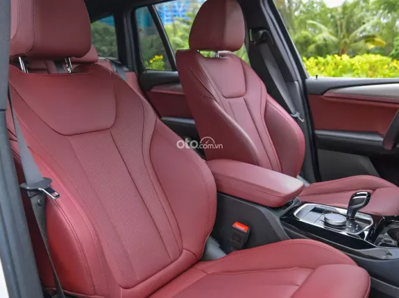 BMW X3 sDrive20i Msport 2022 - Giá hời duy nhất sẵn 1 em còn bảo hành chính hãng