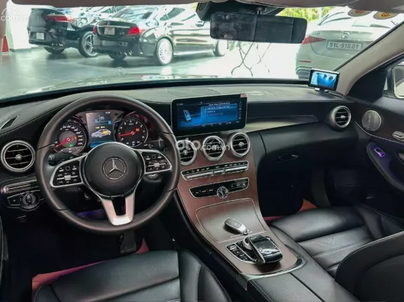 Mercedes-Benz C200 Exclusive 2020 - Xe một chủ từ đầu, bảo dưỡng chính hãng