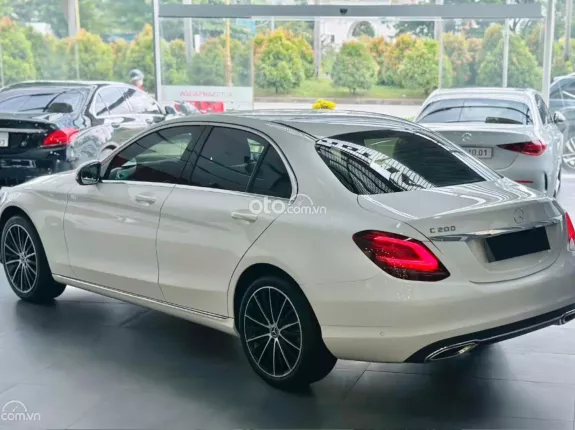 Mercedes-Benz C200 Exclusive 2020 - Xe một chủ từ đầu, bảo dưỡng chính hãng