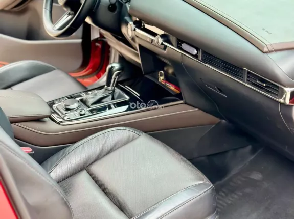 Mazda CX-30 2.0L Luxury 2021 - Chuẩn km đi