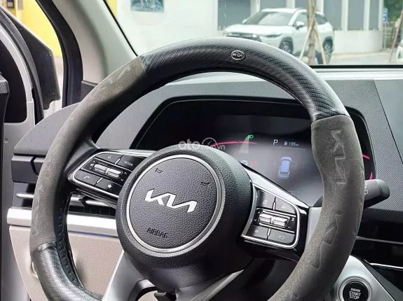 Kia Carens 1.5G Luxury 2024 - Phiên bản Luxury mới về, chất lượng vượt trội