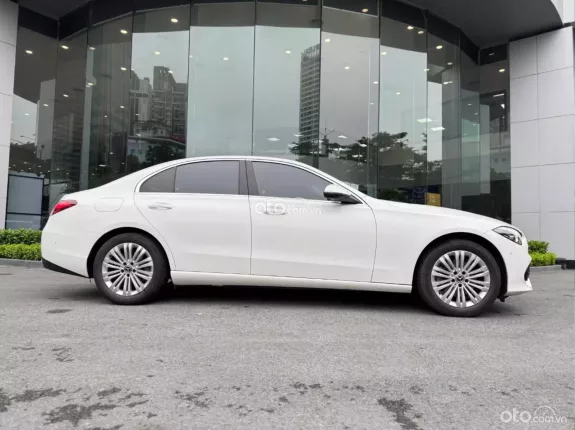Mercedes-Benz C200 Avantgarde 2023 - Đăng kí 2024 cực đẹp