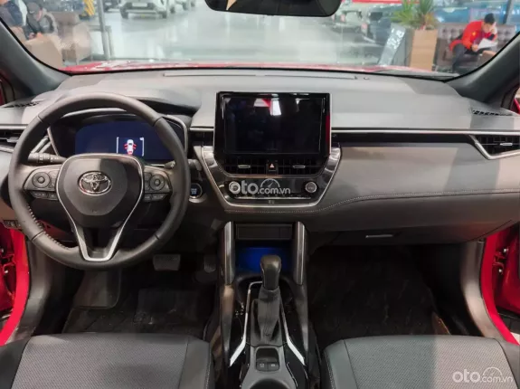 Toyota Corolla Cross 1.8 V  2025 - Odo 8.000km như mới