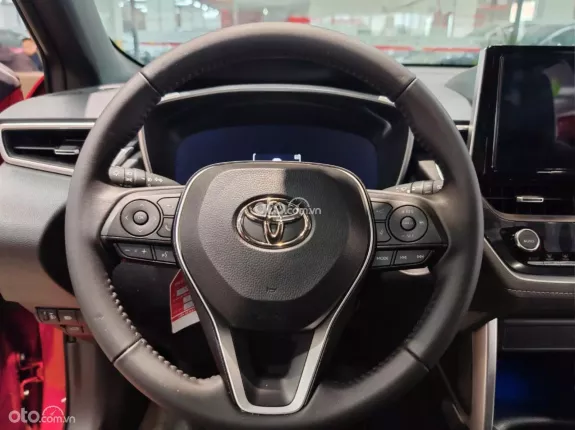 Toyota Corolla Cross 1.8 V  2025 - Odo 8.000km như mới