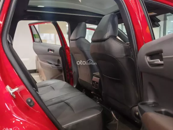 Toyota Corolla Cross 1.8 V  2025 - Odo 8.000km như mới