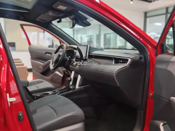 Toyota Corolla Cross 1.8 V  2025 - Odo 8.000km như mới