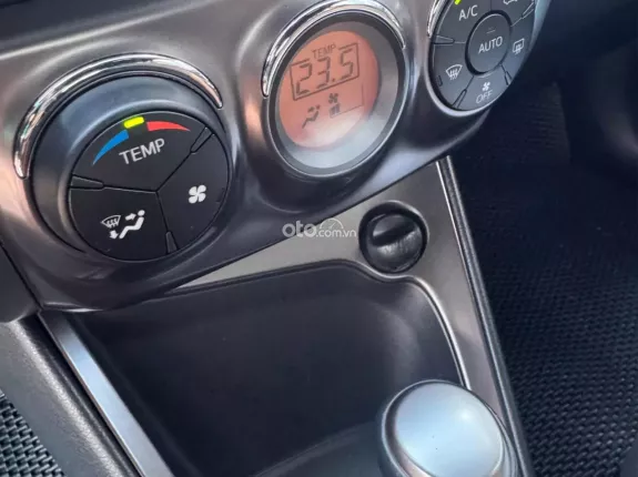 Toyota Yaris 1.5G CVT 2016 - Siêu lướt