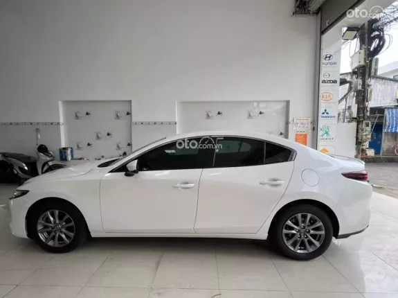 Mazda 3 Sedan 1.5L Luxury 2021 - Như một chiếc xe mới